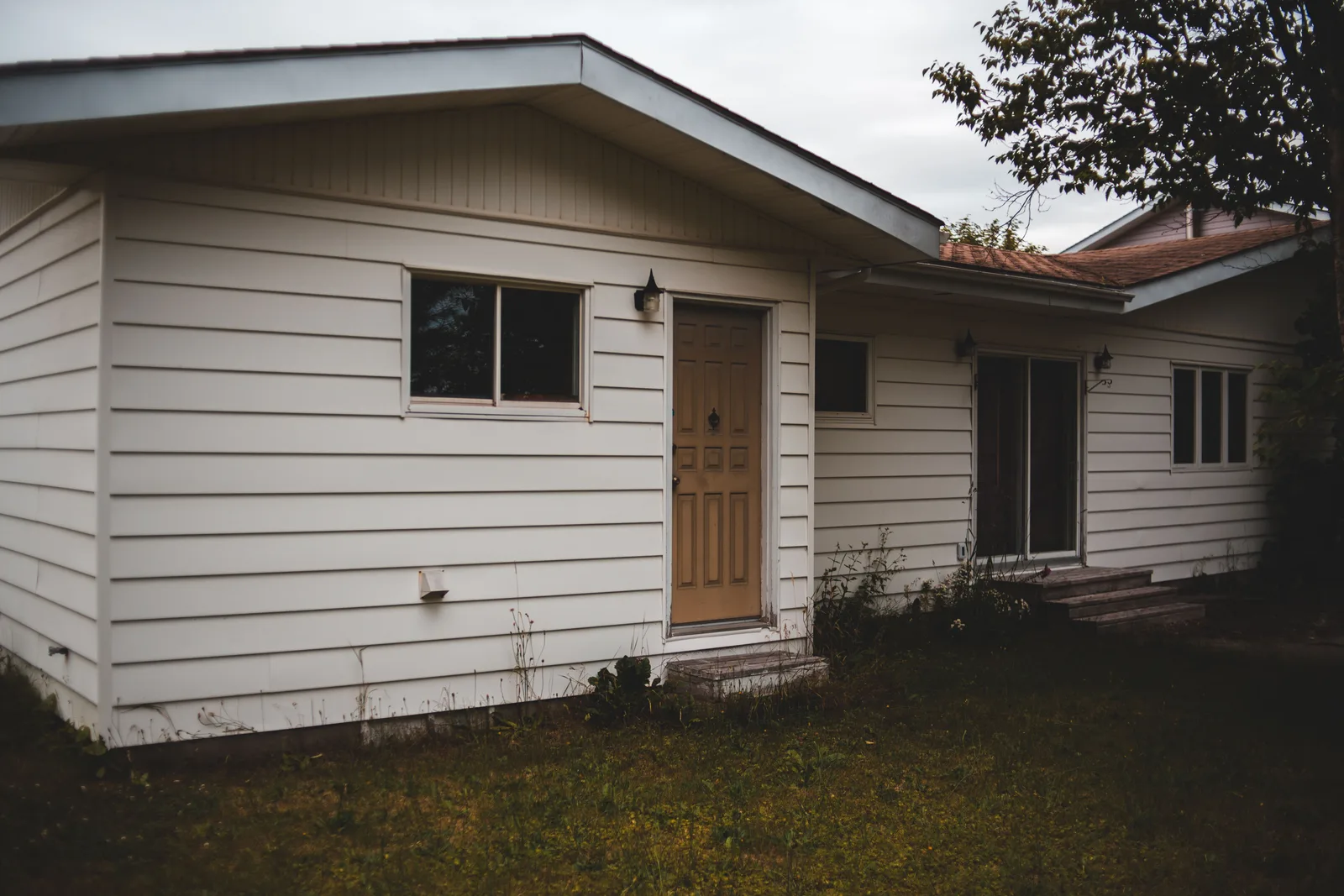 Modest single-story home representative of Silver Lake, KS